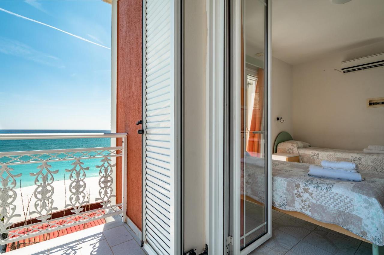 Angela Sea View 4 Daire Trapeza  Dış mekan fotoğraf